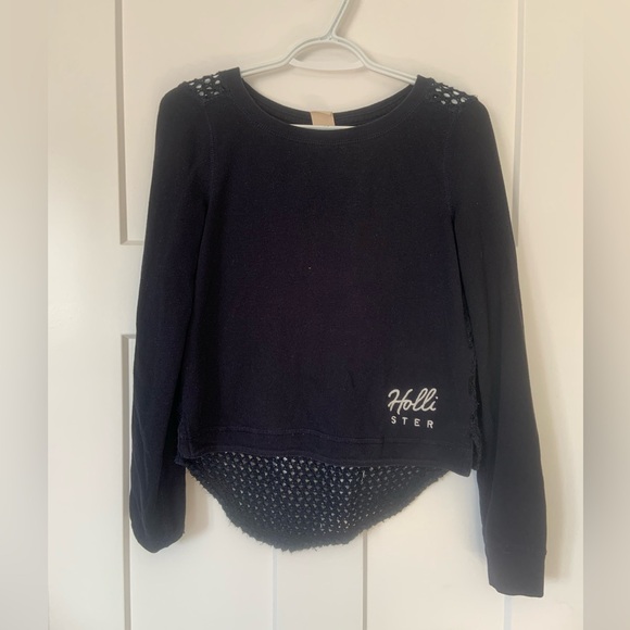 Hollister crochet back long sleeve sweater size xs fits small to medium - Picture 2 of 4